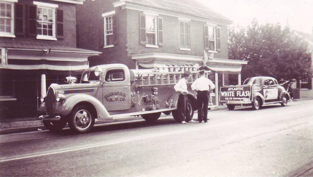 1939 Ford Howe of Brunswick Volunteer Fire Company, first BLUE engine in Frederick County as engine was painted  a light &quot;robin's egg&quot; blue. 